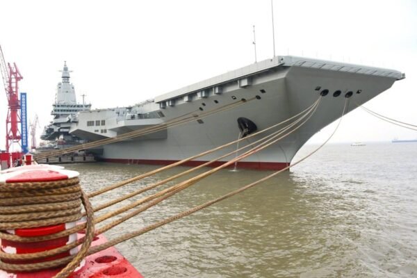 China's third aircraft carrier goes to sea for the first time: A formidable opponent for the US? 0