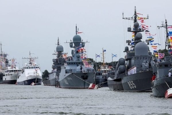 Former NATO commander calls for `neutralizing` Russia's Kaliningrad lifeline 0