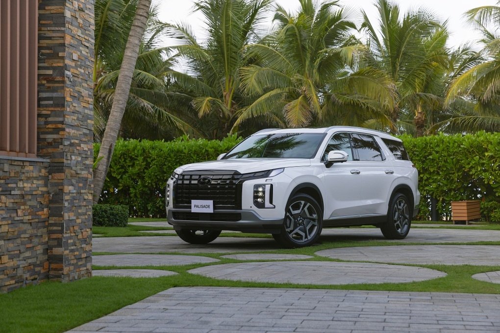 Hyundai Palisade `price increase` is nearly 100 million VND at the dealer 2